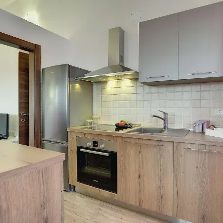 Villa Modern In With Private Swimming Pool Pula