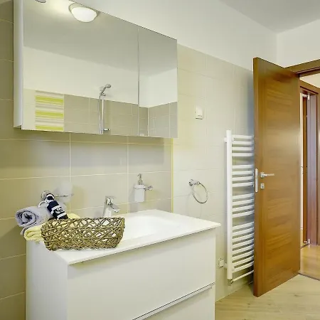 Modern In With Private Swimming Pool