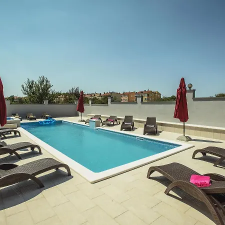 Villa Modern In With Private Swimming Pool