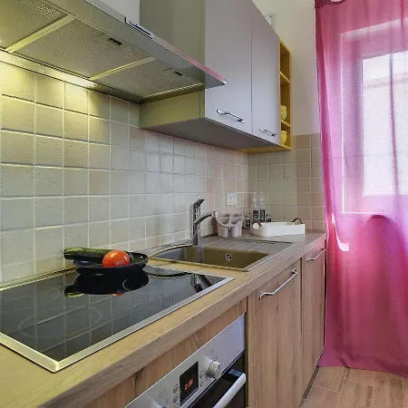 Modern In With Private Swimming Pool Villa