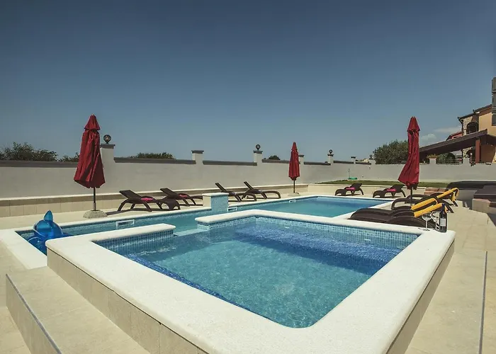 In With Sea Villa Pola