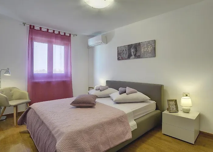 In With Sea Villa Pola